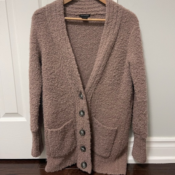 Club Monaco cozy and soft sweater - Picture 1 of 7